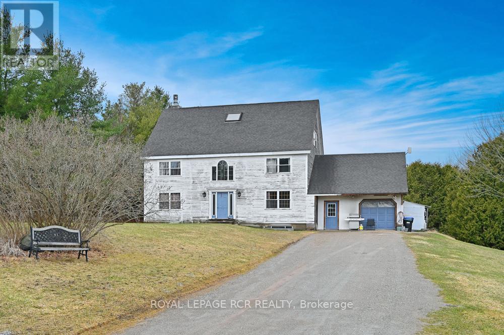 6 Margaret Avenue, Adjala-Tosorontio, Ontario  L0M 1J0 - Photo 2 - N12967756