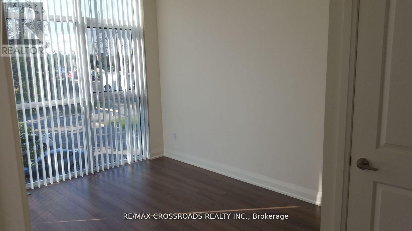 207 - 8763 Bayview Avenue, Richmond Hill, Ontario  L4B 3V1 - Photo 6 - N12995076