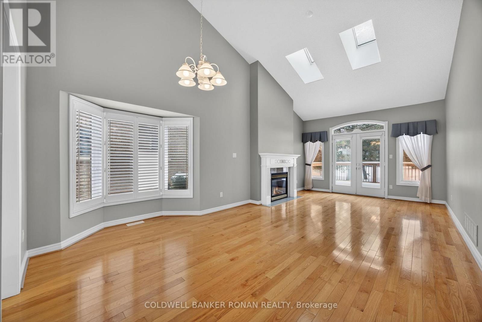 14 Via Amici, New Tecumseth, Ontario  L9R 2B4 - Photo 16 - N13002950