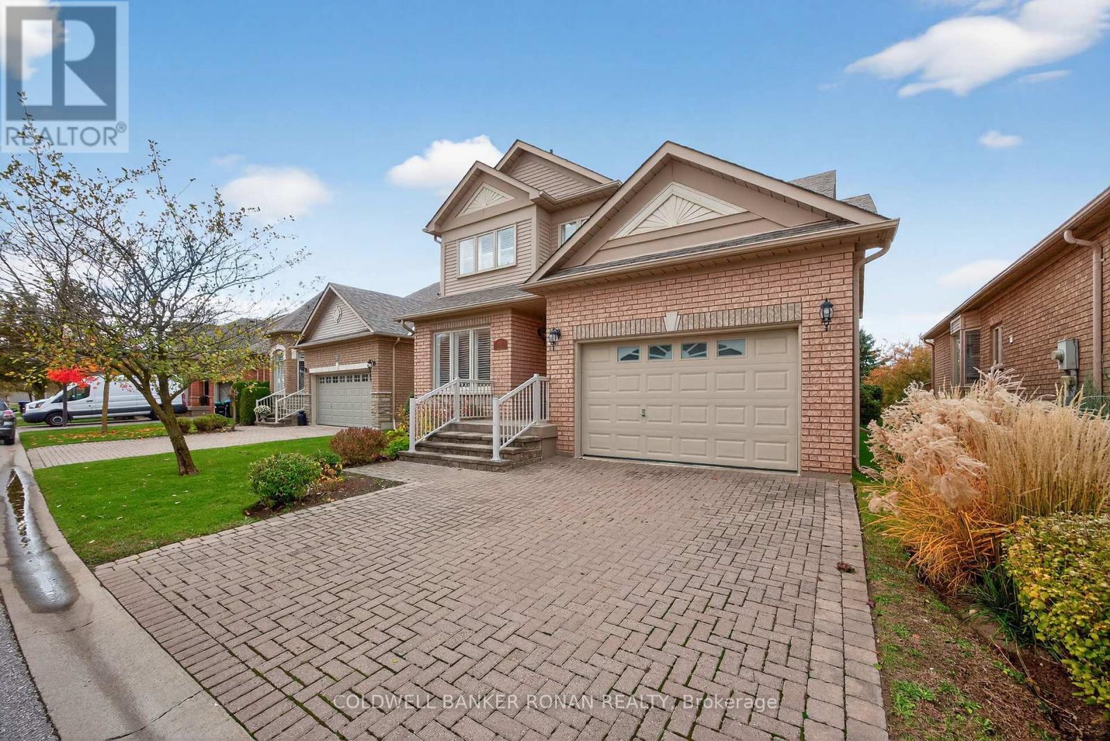 14 Via Amici, New Tecumseth, Ontario  L9R 2B4 - Photo 2 - N13002950