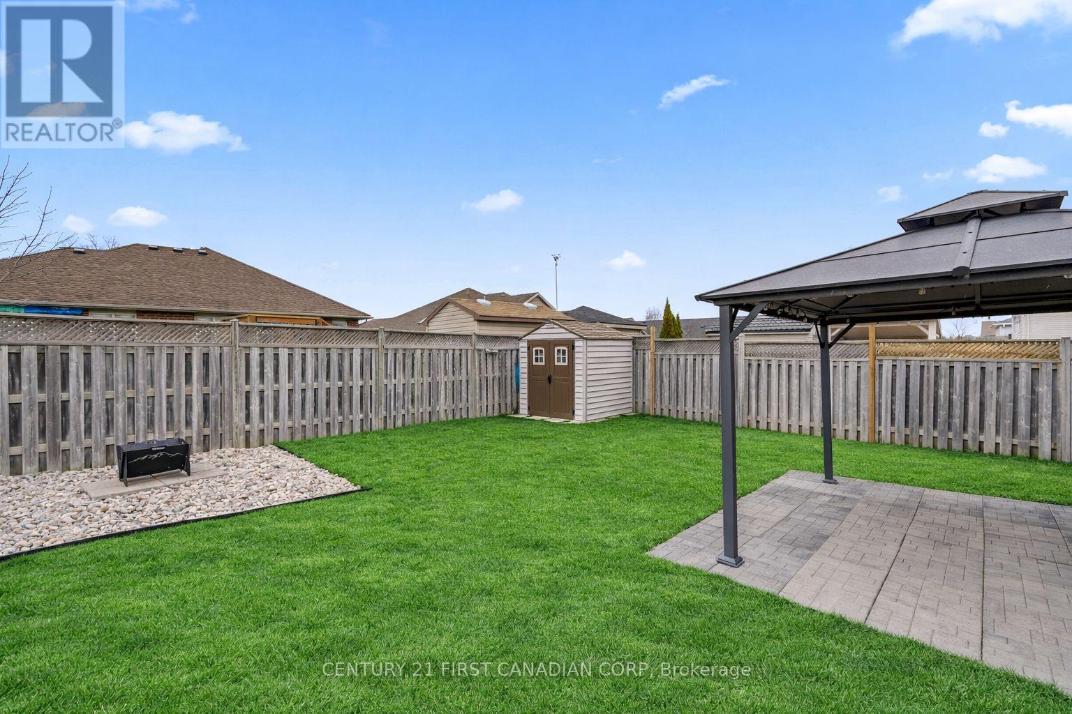 For Sale: 17 COTTONWOOD DRIVE E, St. Thomas, ON | 4 Bed, 3 Bath House for $295,000. See 26 photos!