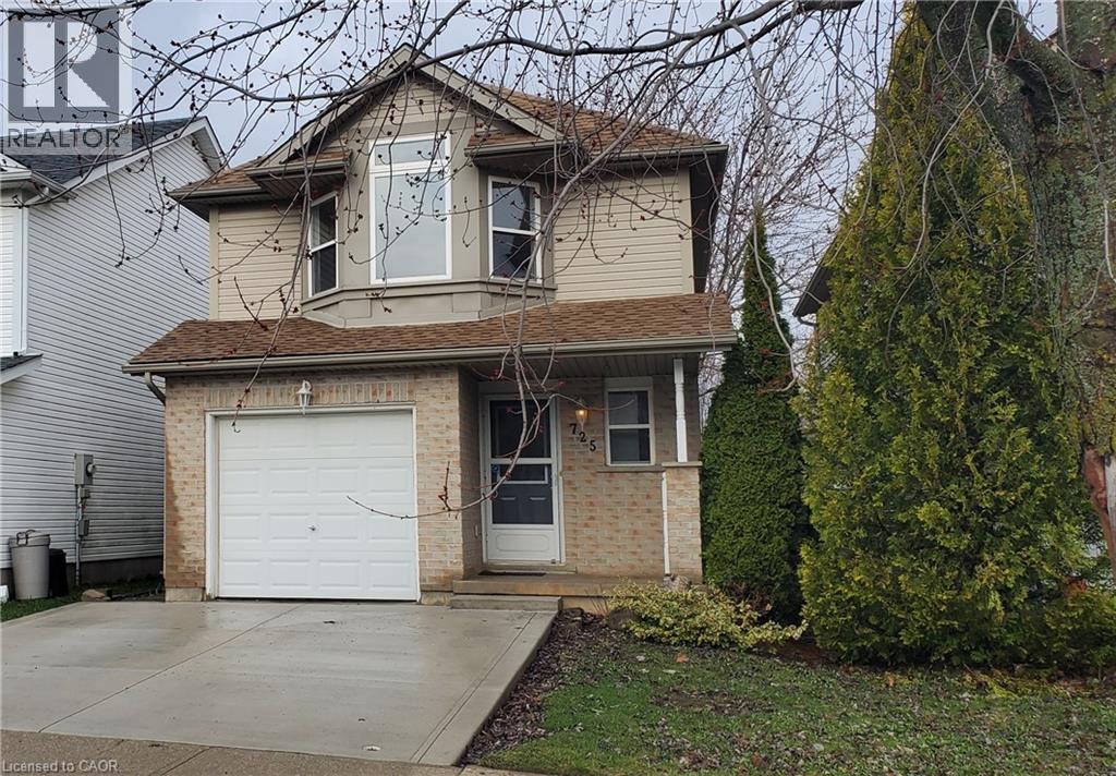 725 PARIS Boulevard, Waterloo, Ontario