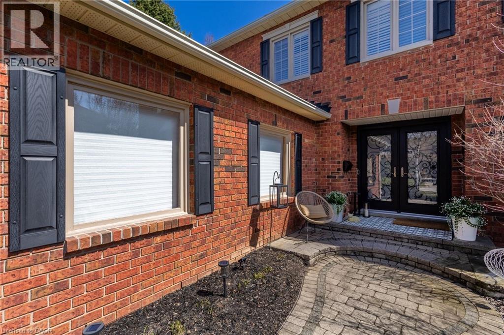 1354 Winterberry Drive, Burlington, Ontario  L7P 4T8 - Photo 5 - 40820442