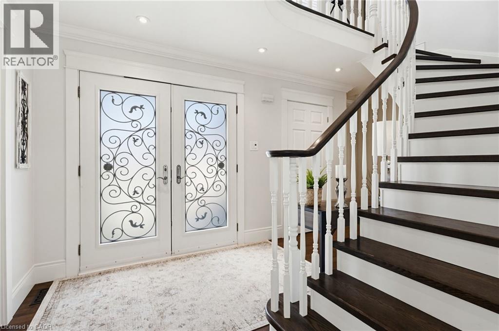 1354 Winterberry Drive, Burlington, Ontario  L7P 4T8 - Photo 7 - 40820442