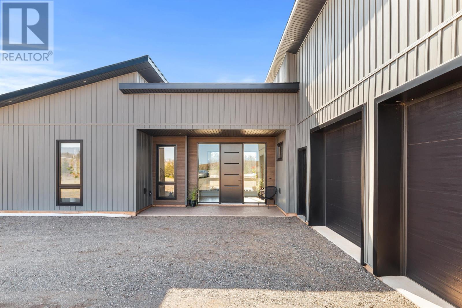 22 Foxboro Lane, West Covehead, Prince Edward Island  C0A 1P0 - Photo 2 - 202607504