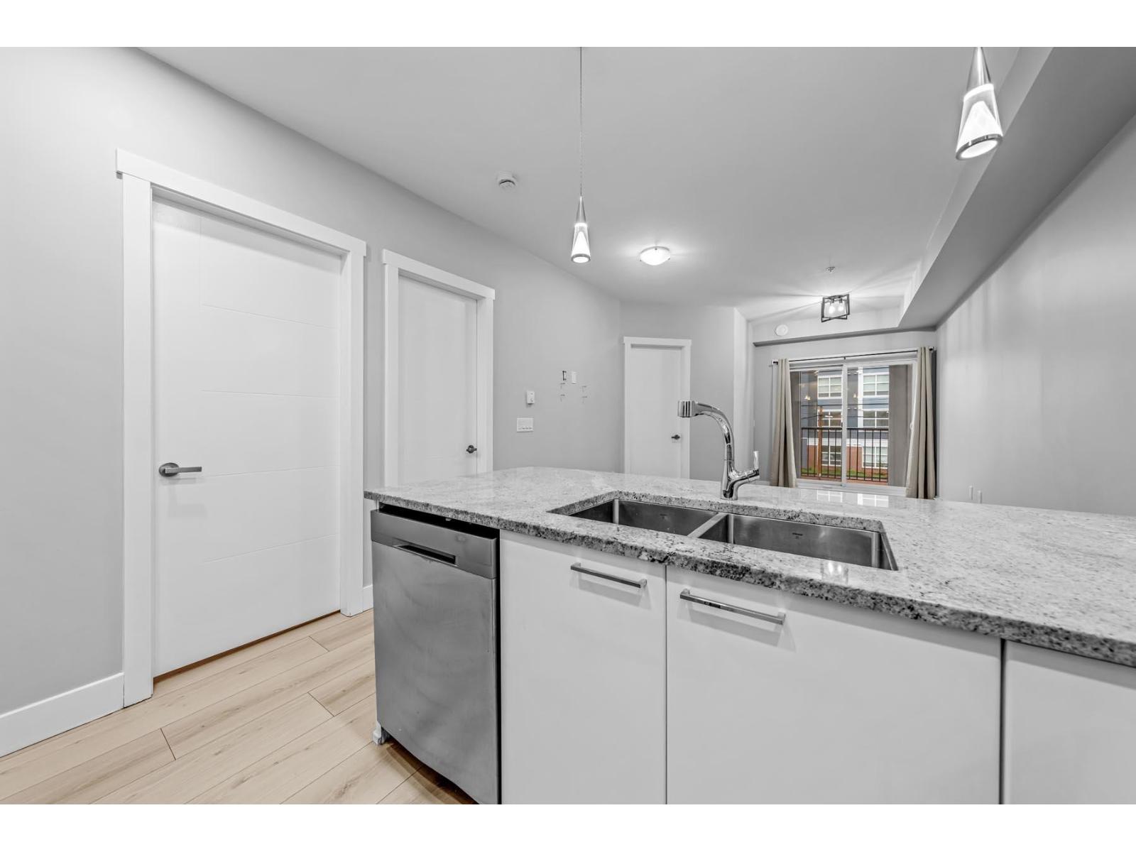 208 20175 53 Avenue, Langley, British Columbia V3A 0J8 - Photo 4 - R3111893