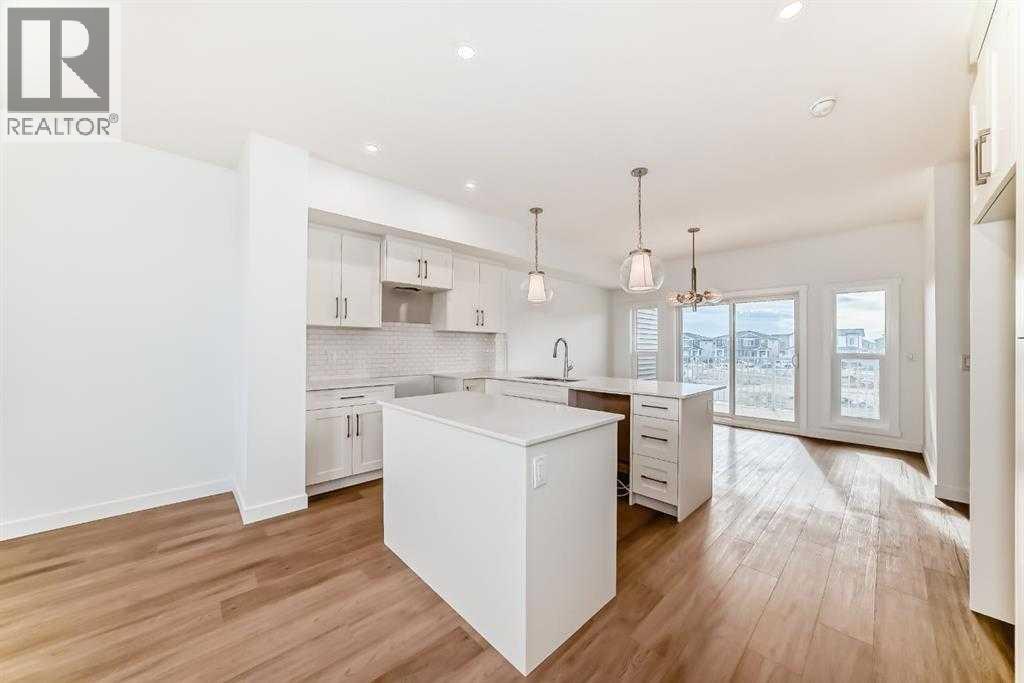 45, 145 Chelsea Mews, Chestermere, Alberta  T1X 3H2 - Photo 33 - A2297404