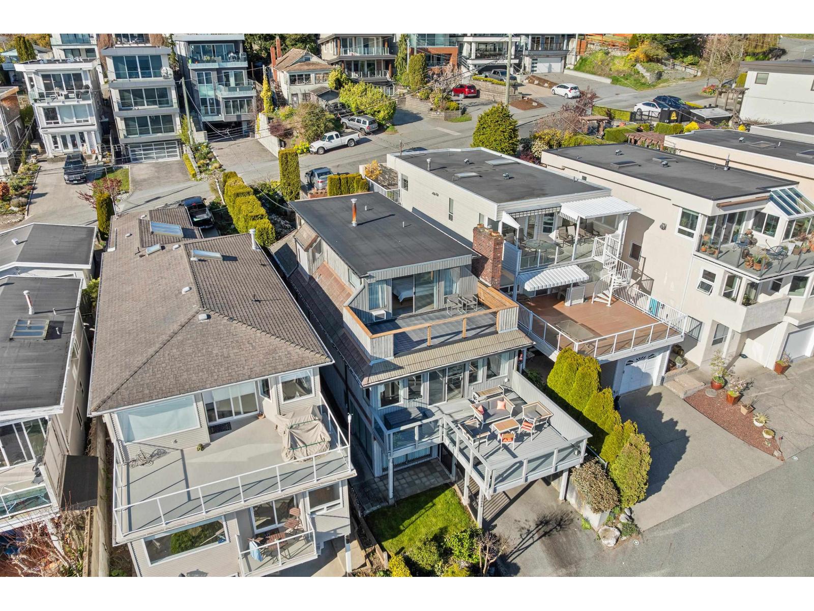 15066 Royal Avenue, White Rock, British Columbia  V4B 1L9 - Photo 37 - R3110965