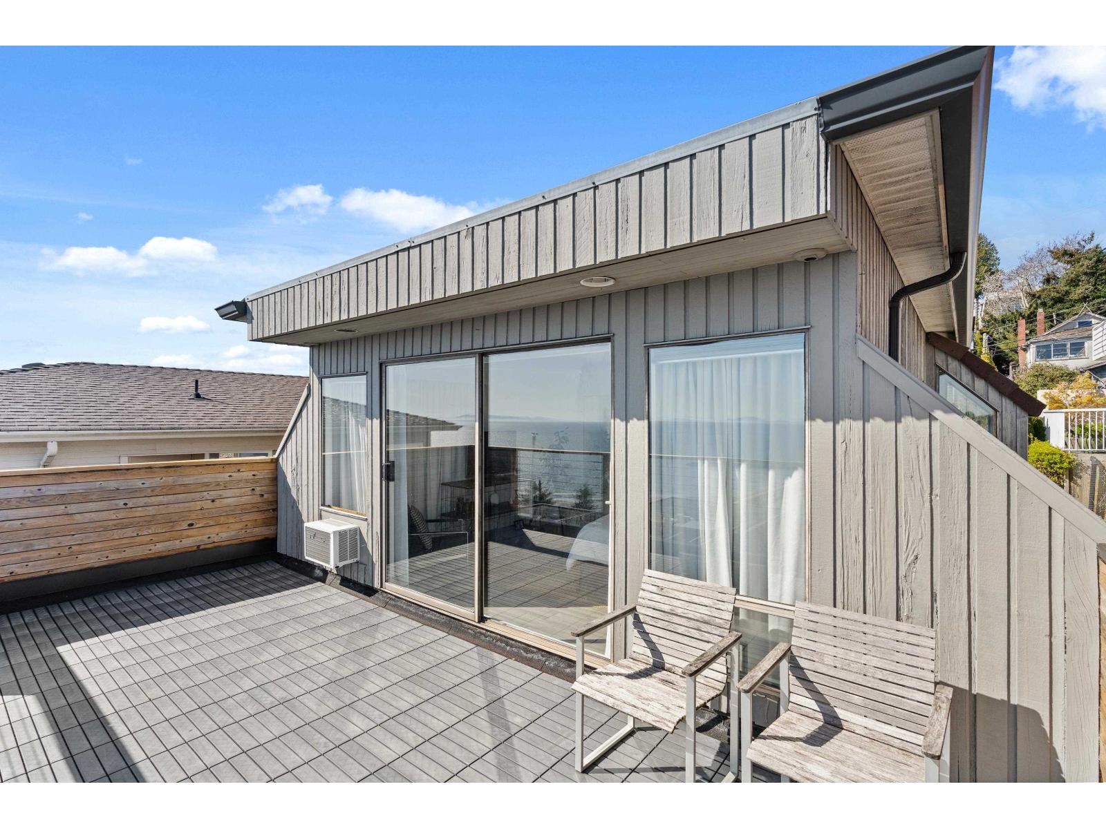 15066 Royal Avenue, White Rock, British Columbia  V4B 1L9 - Photo 21 - R3110965