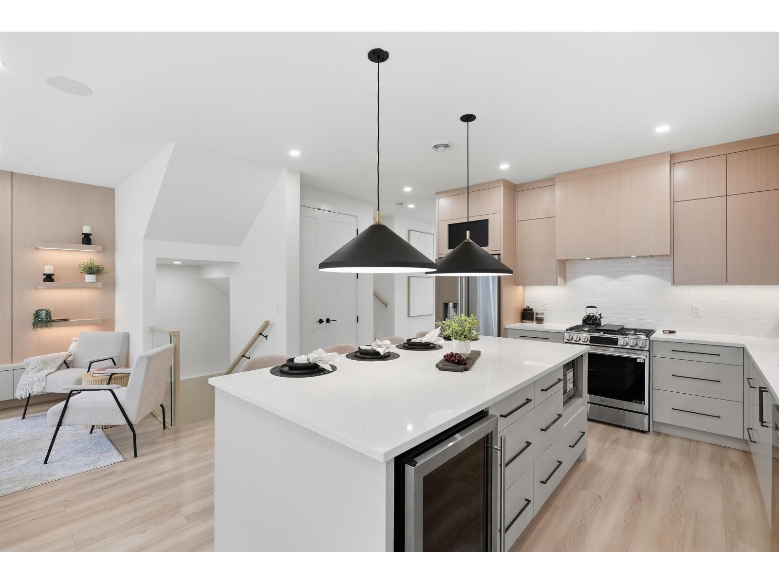 9312 Ebor Road, Delta, British Columbia  V4C 3K7 - Photo 8 - R3095591