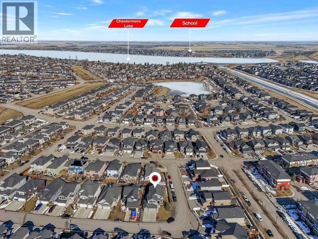 140 Rainbow Falls Heath, Chestermere, Alberta  T1X 0S7 - Photo 3 - A2299687