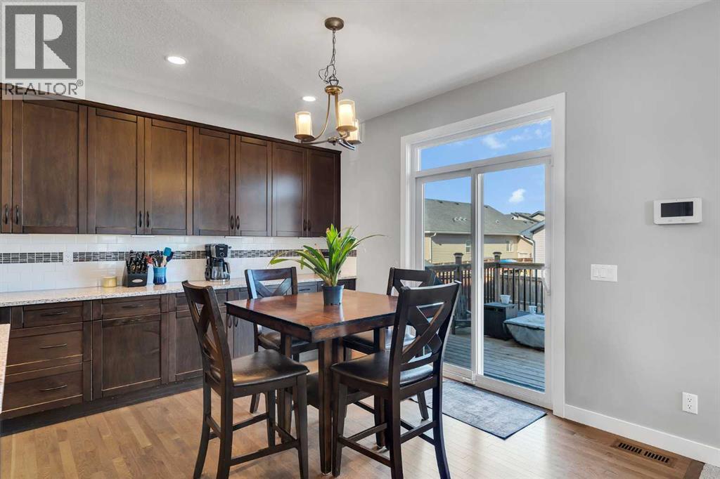 140 Rainbow Falls Heath, Chestermere, Alberta  T1X 0S7 - Photo 17 - A2299687