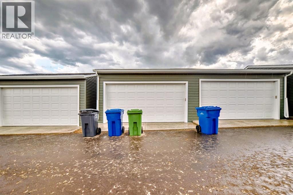 144 Merganser Drive W, Chestermere, Alberta T1X 2S5 - Photo 25 - A2301339