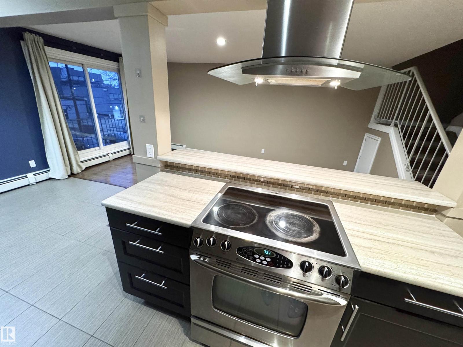 #18 10616 123 St Nw, Edmonton, Alberta  T5N 1P2 - Photo 53 - E4482403