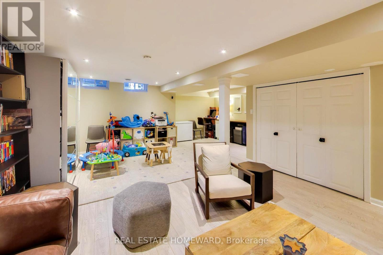 3375 Fenwick Crescent, Mississauga, Ontario  L5L 5N5 - Photo 21 - W13002932