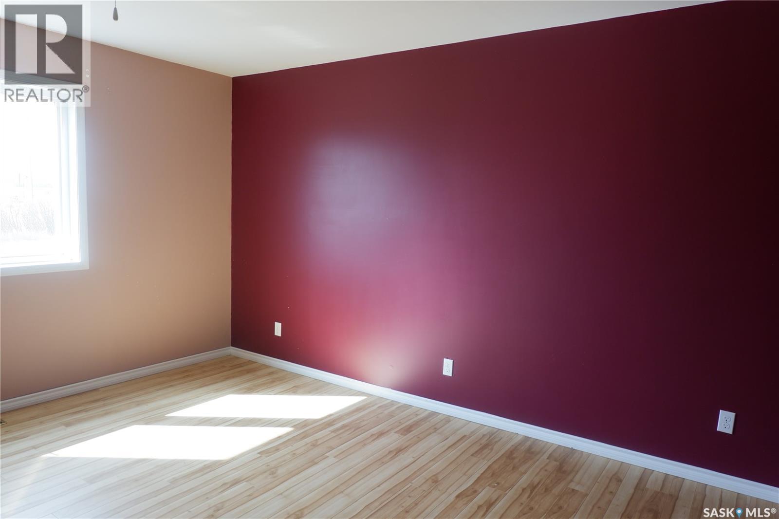 600 Railway Avenue E, Assiniboia, Saskatchewan  S0H 0B0 - Photo 18 - SK033012