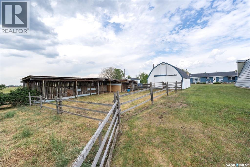 Grandora 55 Acre Hobby Farm, Vanscoy Rm No. 345, Saskatchewan  S0K 1V0 - Photo 19 - SK032910