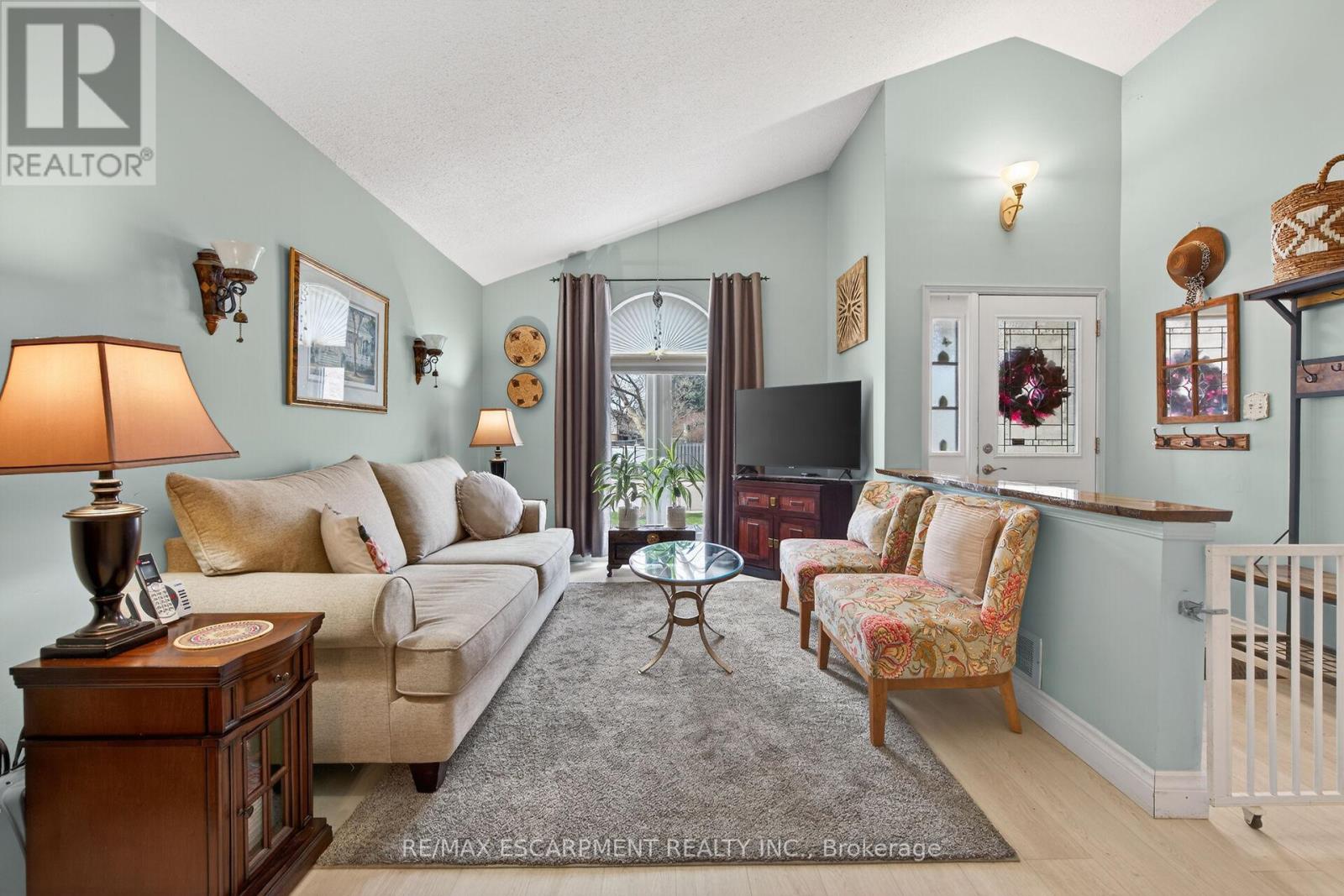 23 Juliebeth Drive, Hamilton, Ontario  L9B 2N6 - Photo 16 - X13002844