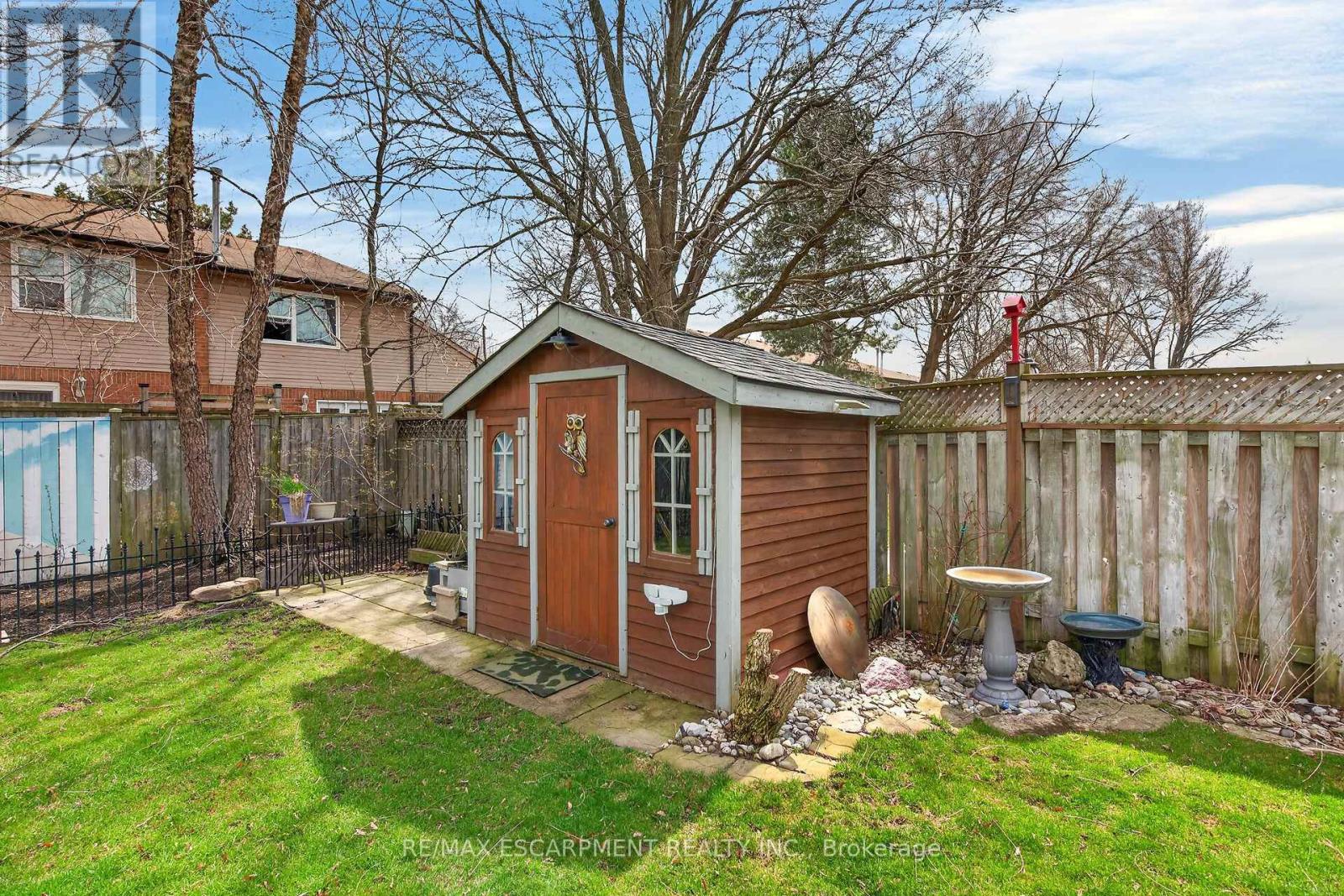 23 Juliebeth Drive, Hamilton, Ontario  L9B 2N6 - Photo 33 - X13002844