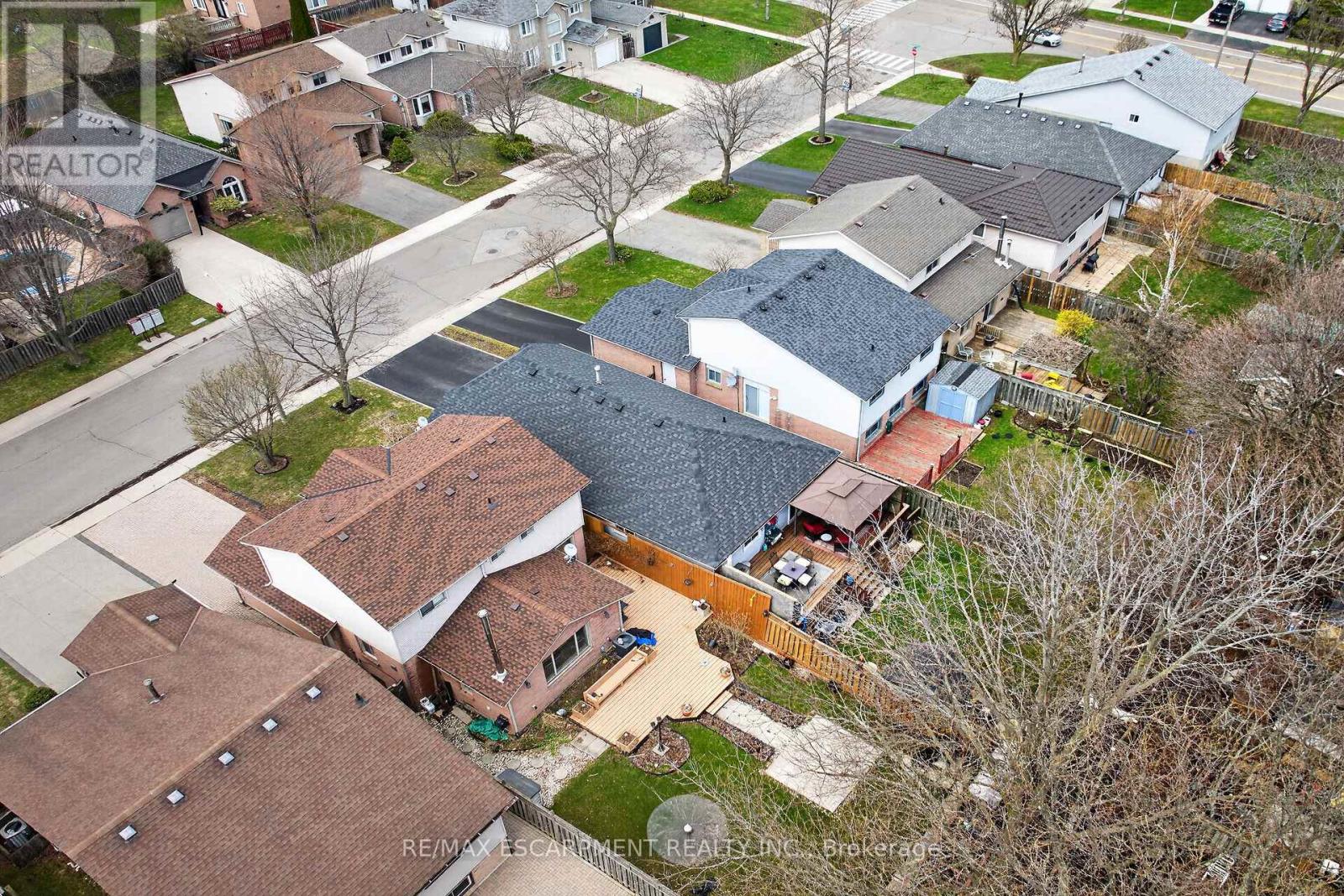 23 Juliebeth Drive, Hamilton, Ontario  L9B 2N6 - Photo 37 - X13002844