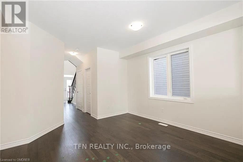 22 Charm Place N, Thorold, Ontario  L2V 0K2 - Photo 10 - X13002888