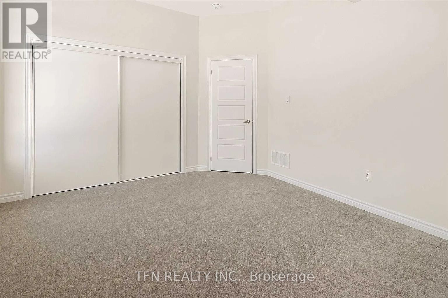 22 Charm Place N, Thorold, Ontario  L2V 0K2 - Photo 19 - X13002888