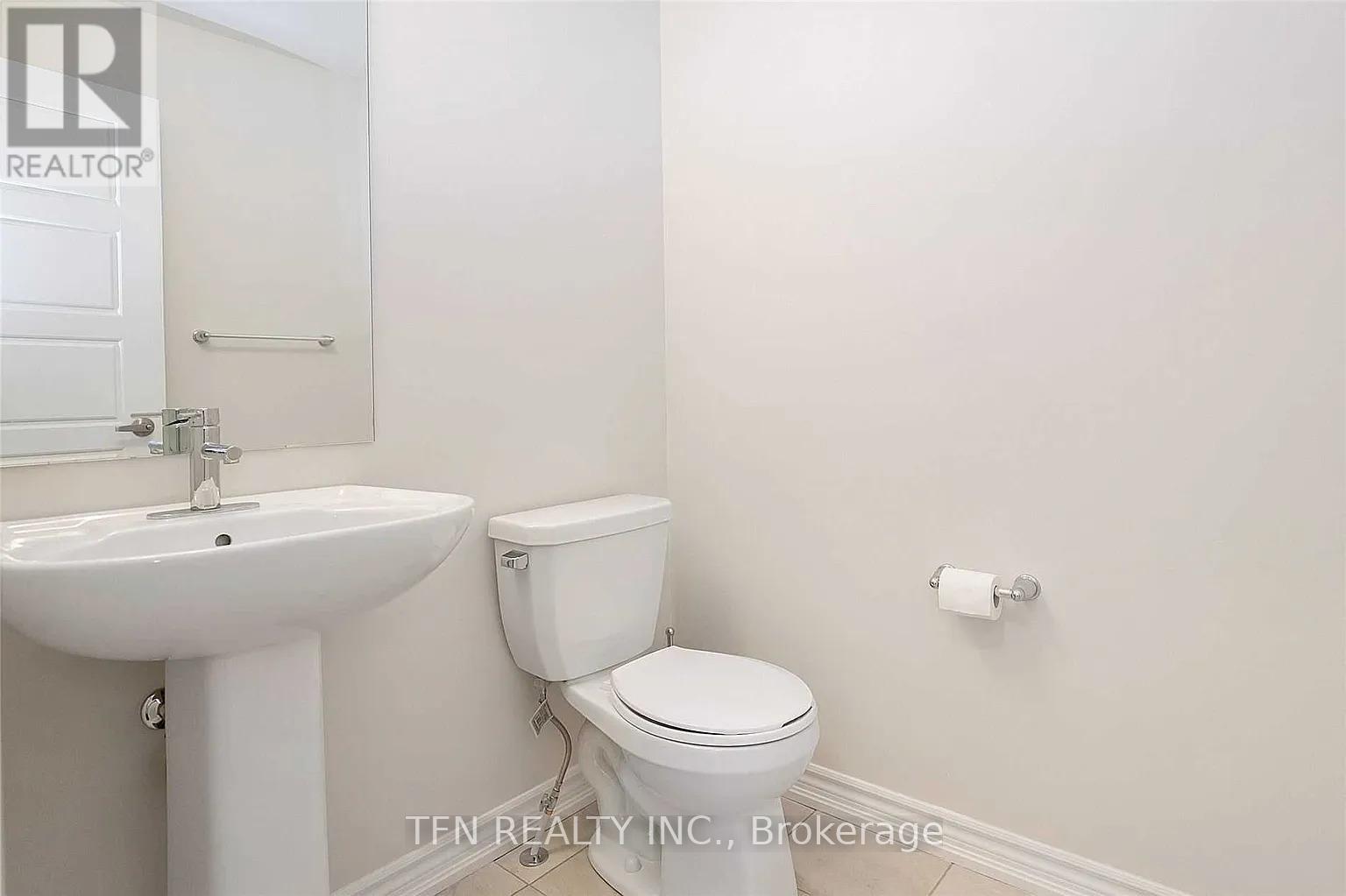 22 Charm Place N, Thorold, Ontario  L2V 0K2 - Photo 20 - X13002888