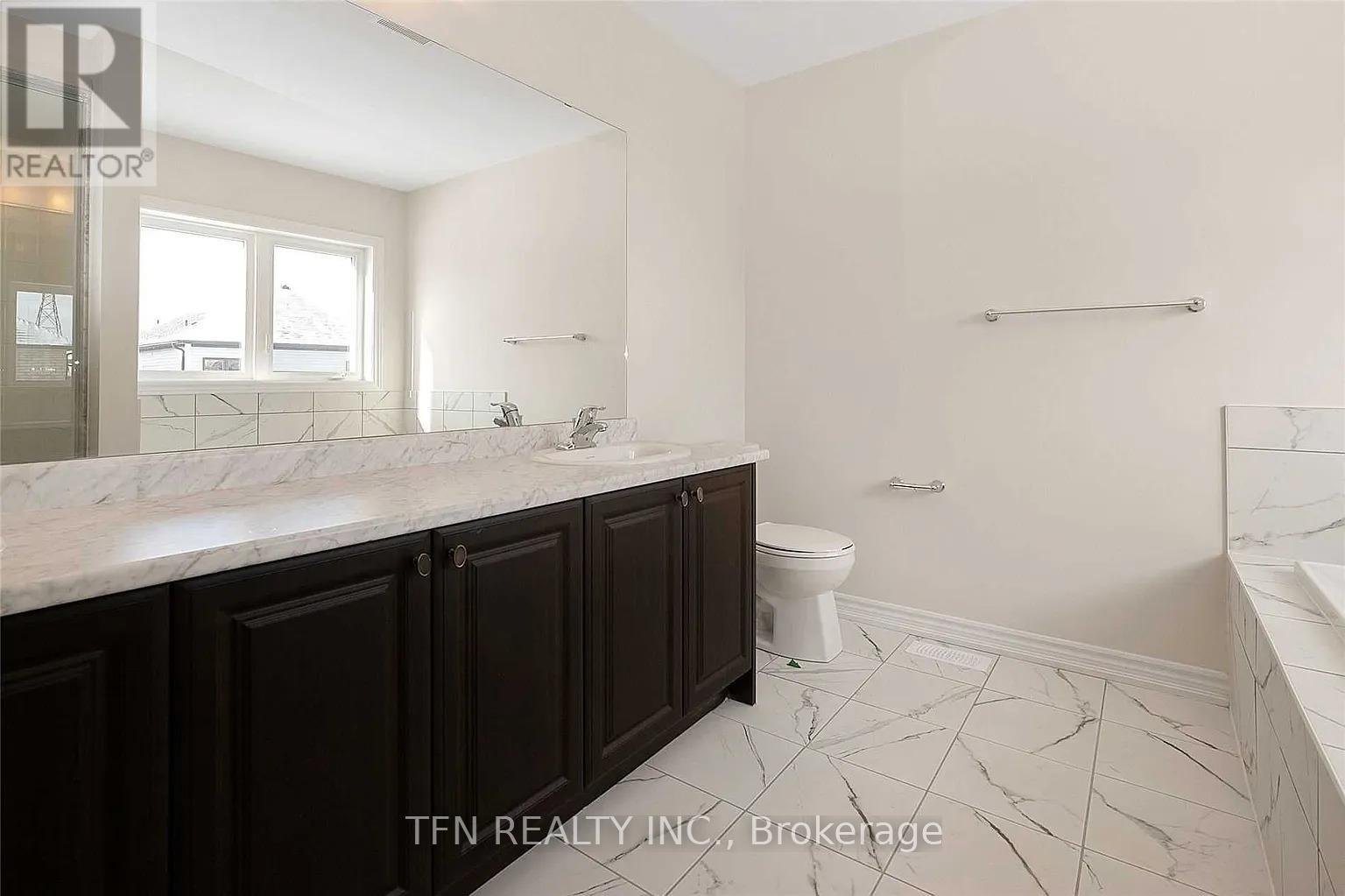 22 Charm Place N, Thorold, Ontario  L2V 0K2 - Photo 22 - X13002888