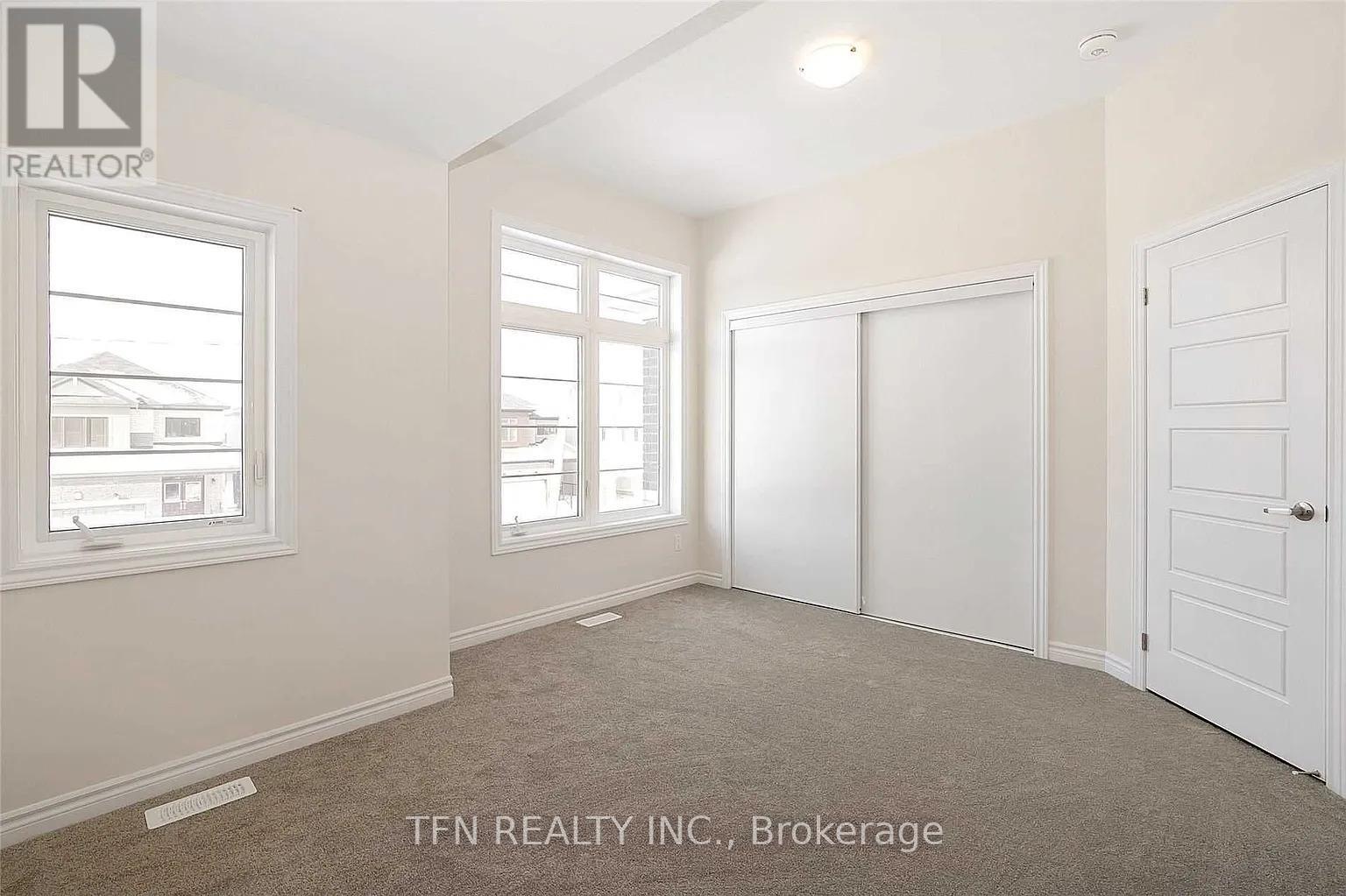 22 Charm Place N, Thorold, Ontario  L2V 0K2 - Photo 26 - X13002888