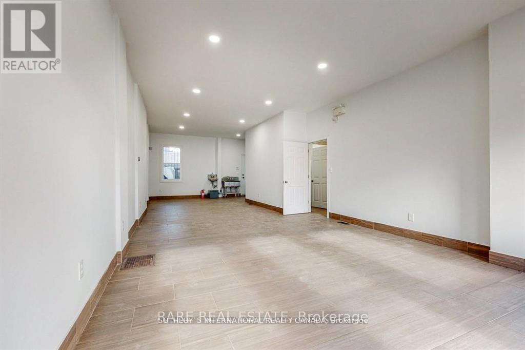 1439 Main Street E, Hamilton, Ontario  L8K 1C4 - Photo 3 - X13002934