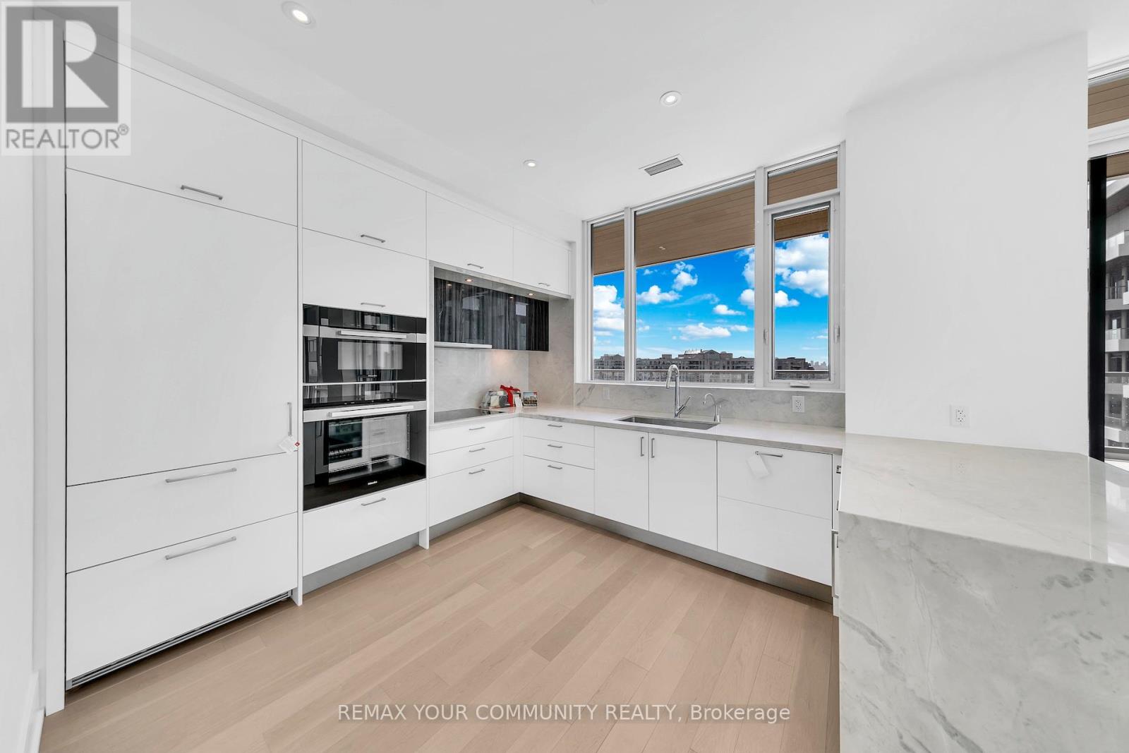 Ph03 - 397 Royal Orchard Boulevard, Markham, Ontario  L3T 0H3 - Photo 10 - N12995090