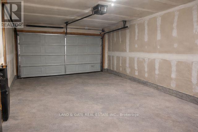 466 Meadowglade Road, Clarington, Ontario  L1E 2W8 - Photo 15 - E13003096