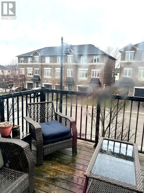 466 Meadowglade Road, Clarington, Ontario  L1E 2W8 - Photo 4 - E13003096