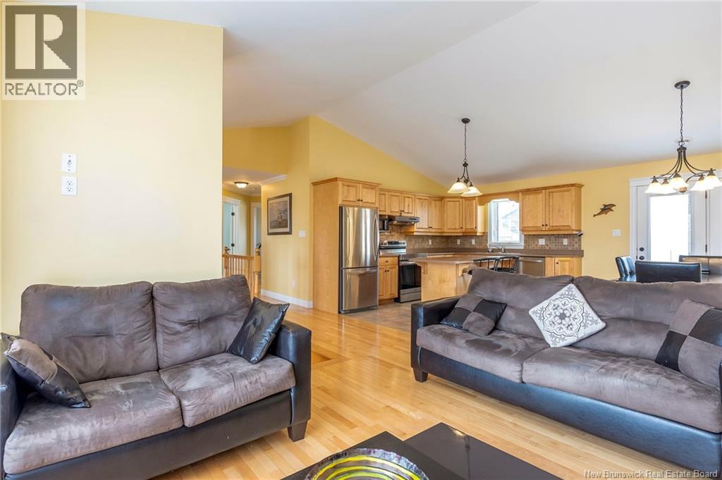 187 Leblanc Avenue, Shediac, New Brunswick  E4P 0H9 - Photo 30 - NB136646