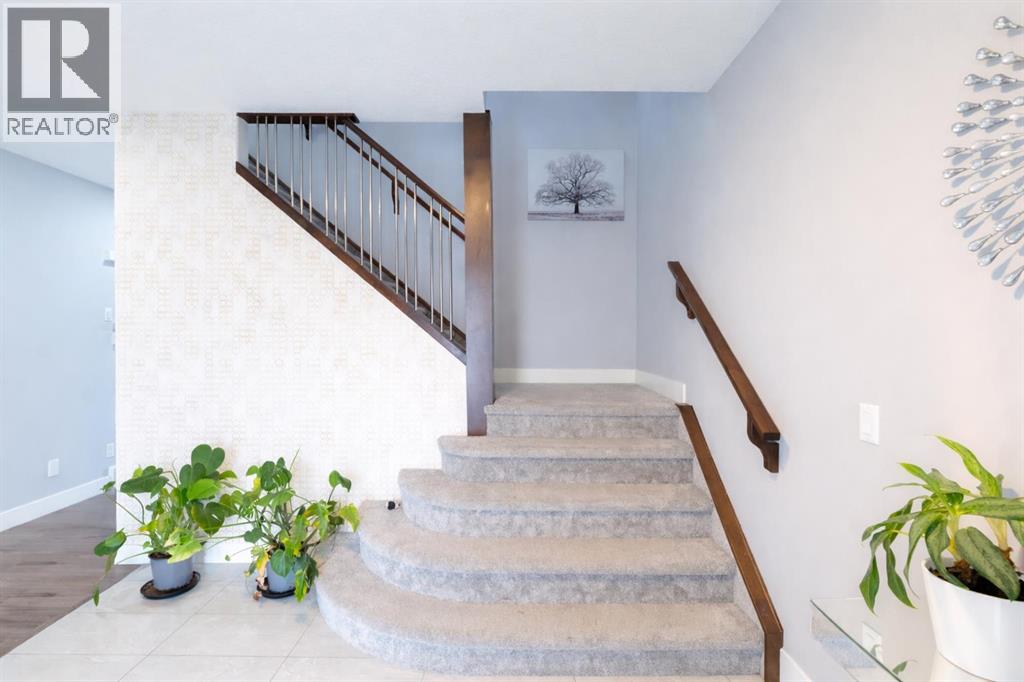 106 Baysprings Gardens SW, Airdrie, Alberta  T4B 5C6 - Photo 12 - A2286948