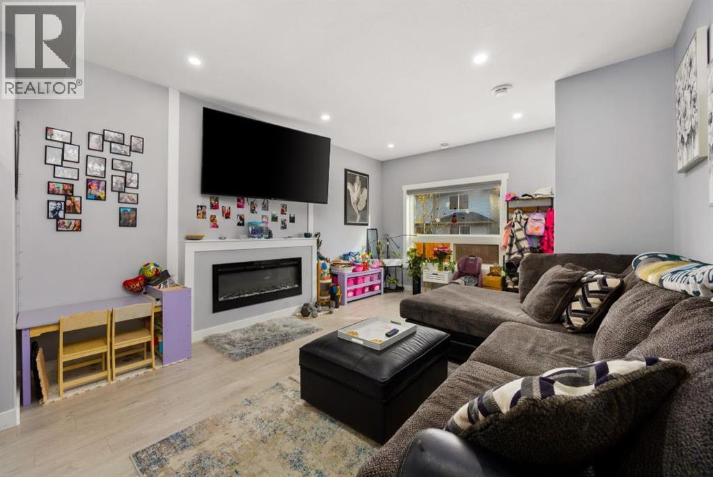 106 Baysprings Gardens SW, Airdrie, Alberta  T4B 5C6 - Photo 41 - A2286948