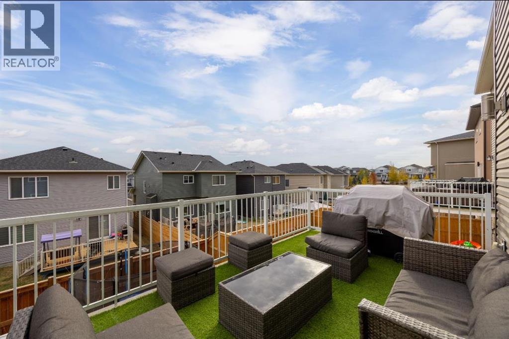 106 Baysprings Gardens SW, Airdrie, Alberta  T4B 5C6 - Photo 6 - A2286948