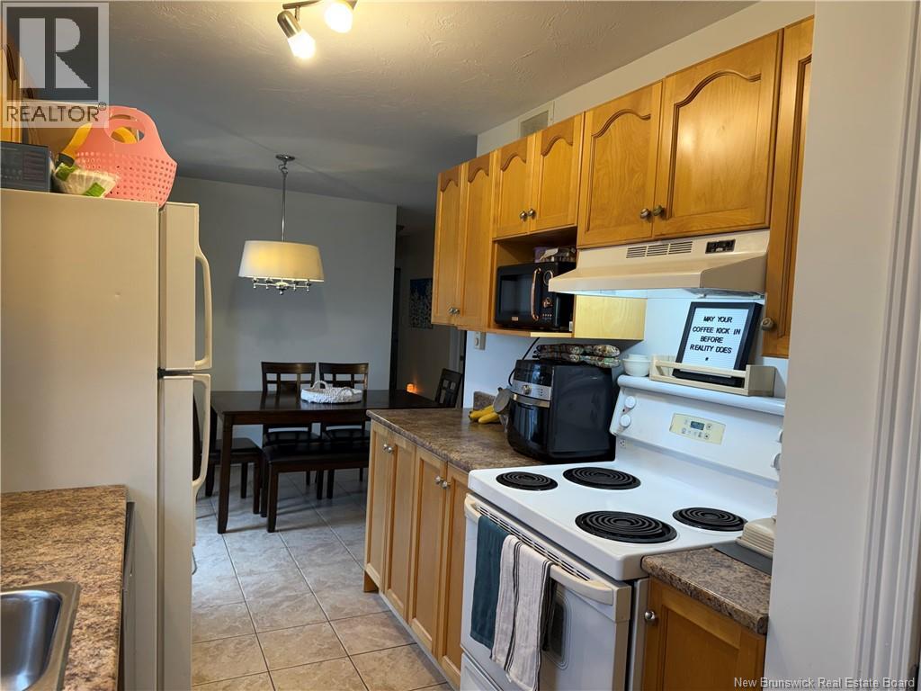 333 Twin Oaks, Moncton, New Brunswick  E1G 4W7 - Photo 7 - NB136696