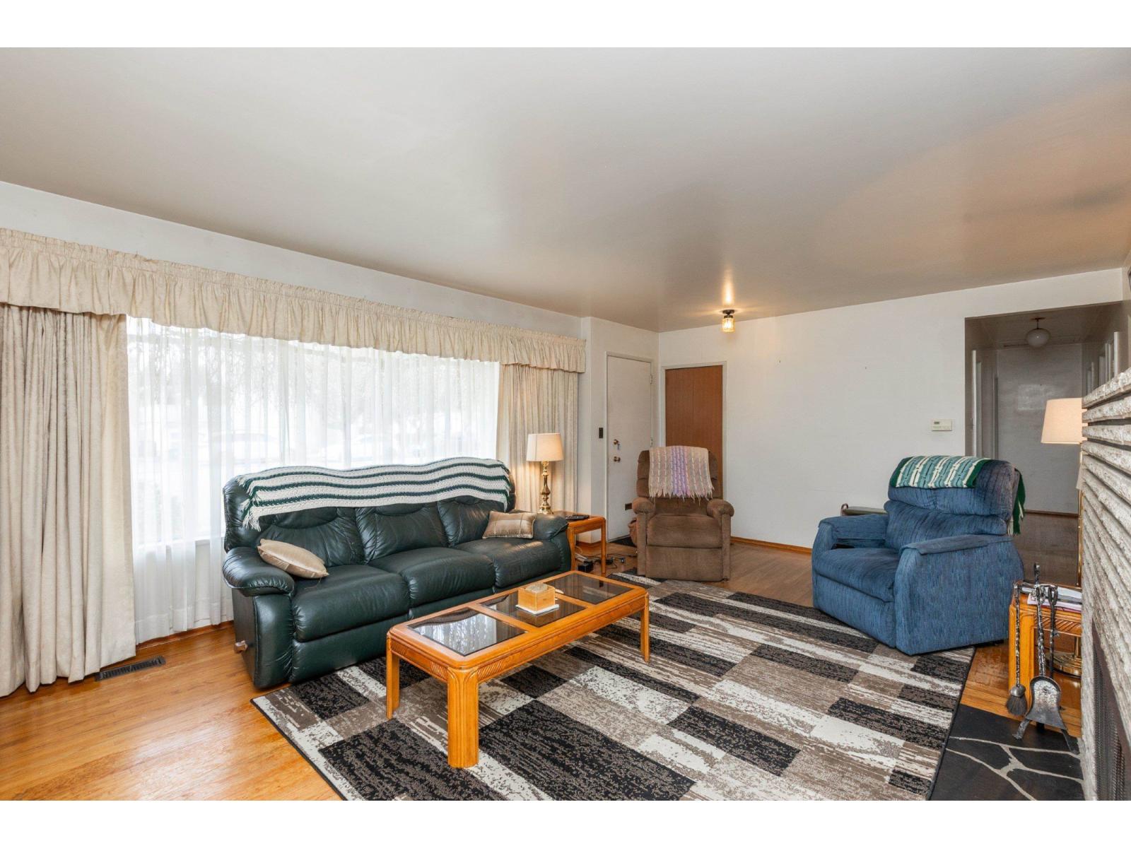 8736 154 Street, Surrey, British Columbia  V3S 3N6 - Photo 6 - R3093608