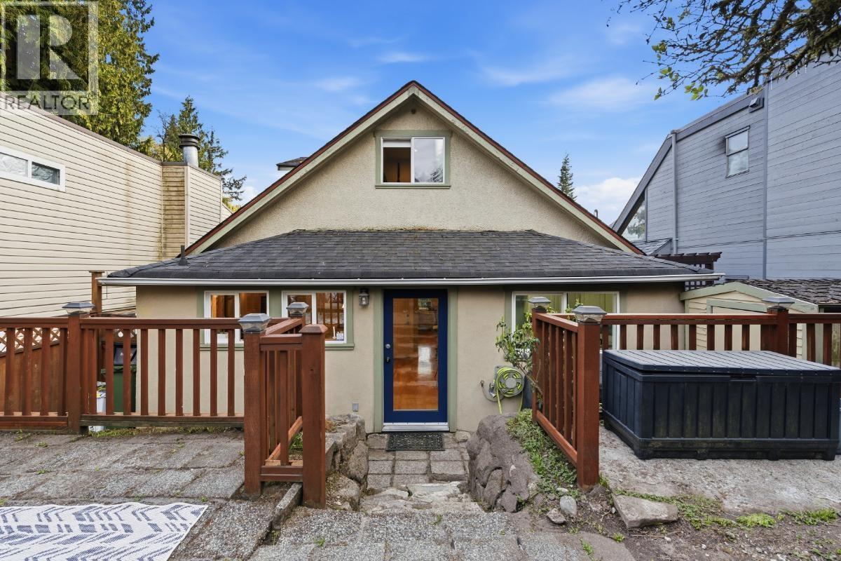 272 Osborne Road E Road, North Vancouver, British Columbia  V7N 1M1 - Photo 12 - R3111678