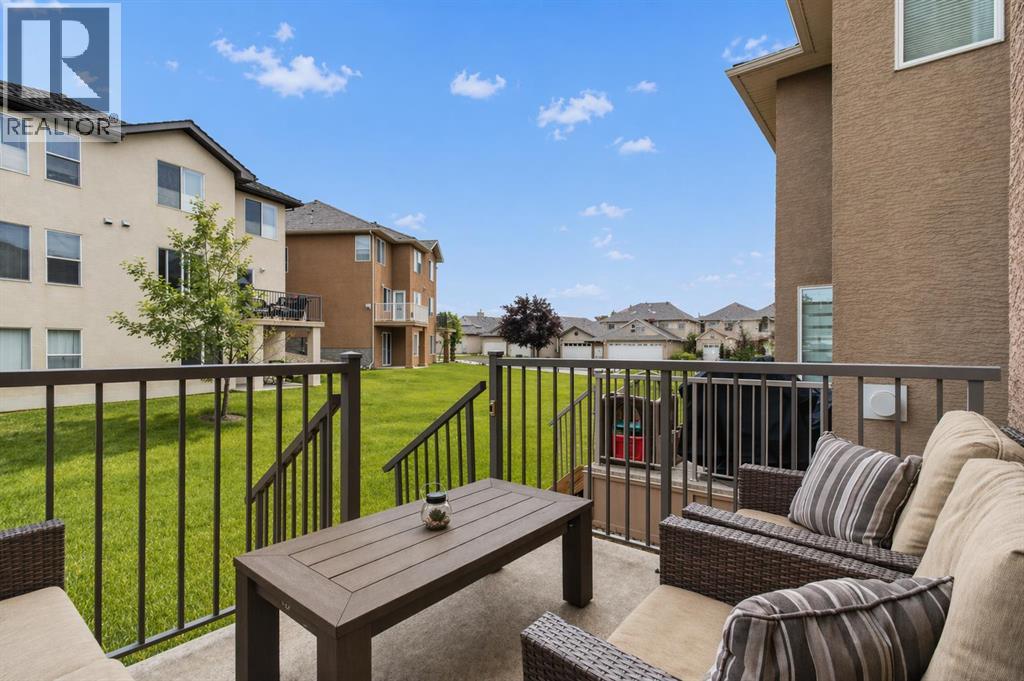 216 Royal Crest View Nw, Calgary, Alberta  T3G 5W4 - Photo 35 - A2301515