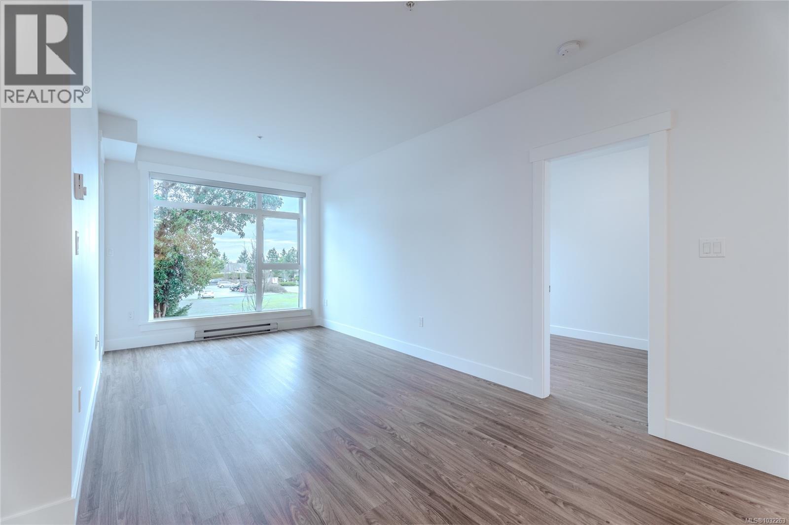 207 6320 Sentinal Dr, Nanaimo, British Columbia  V9V 1W4 - Photo 6 - 1032263