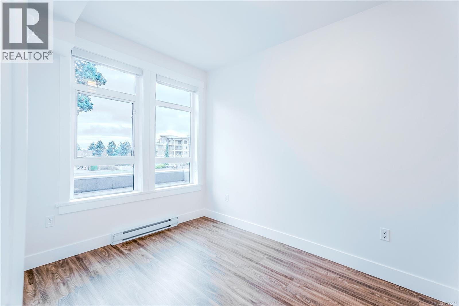 207 6320 Sentinal Dr, Nanaimo, British Columbia  V9V 1W4 - Photo 8 - 1032263