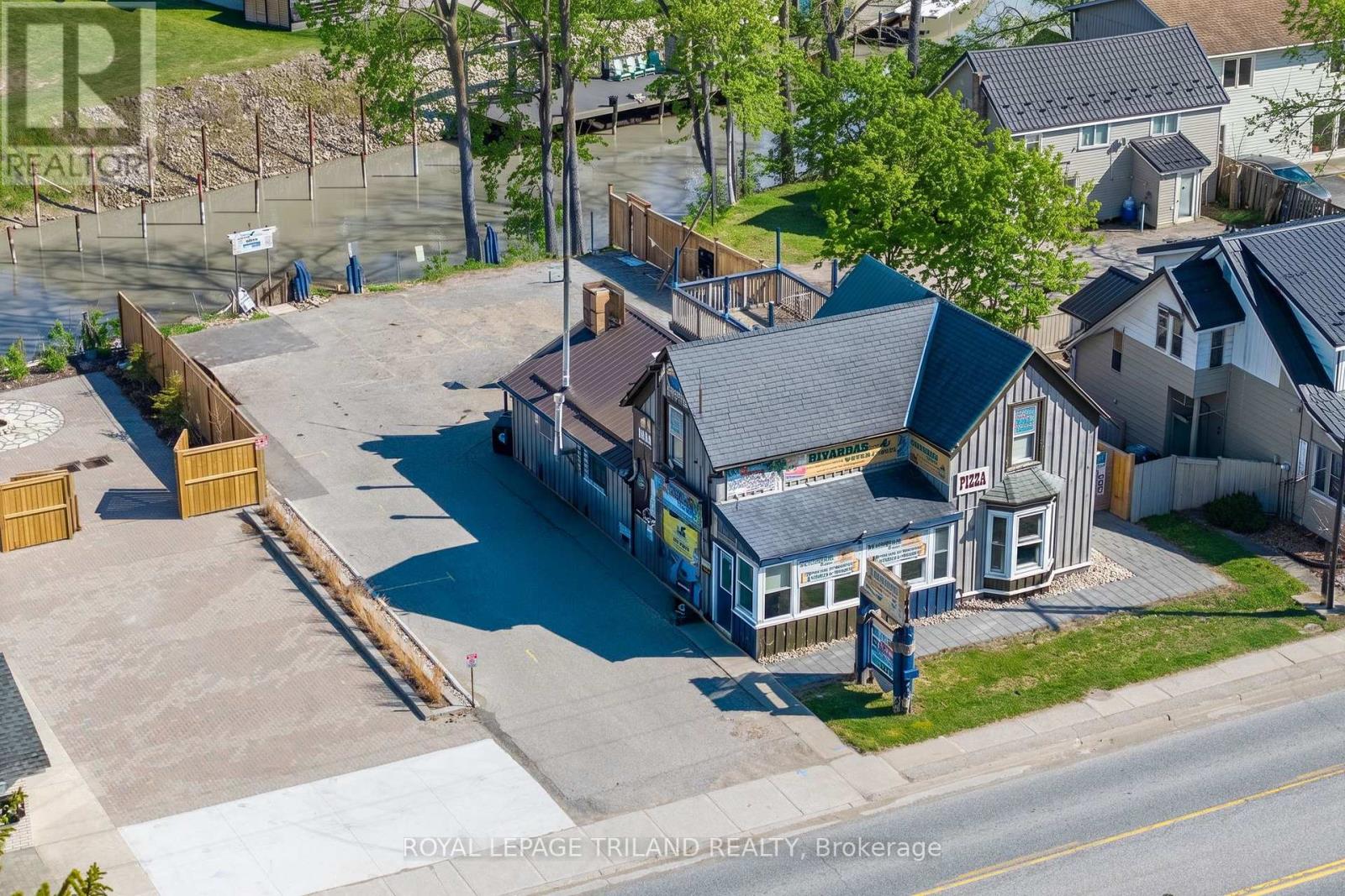 26 Ontario Street S, Lambton Shores, Ontario  N0M 1T0 - Photo 2 - X13003116