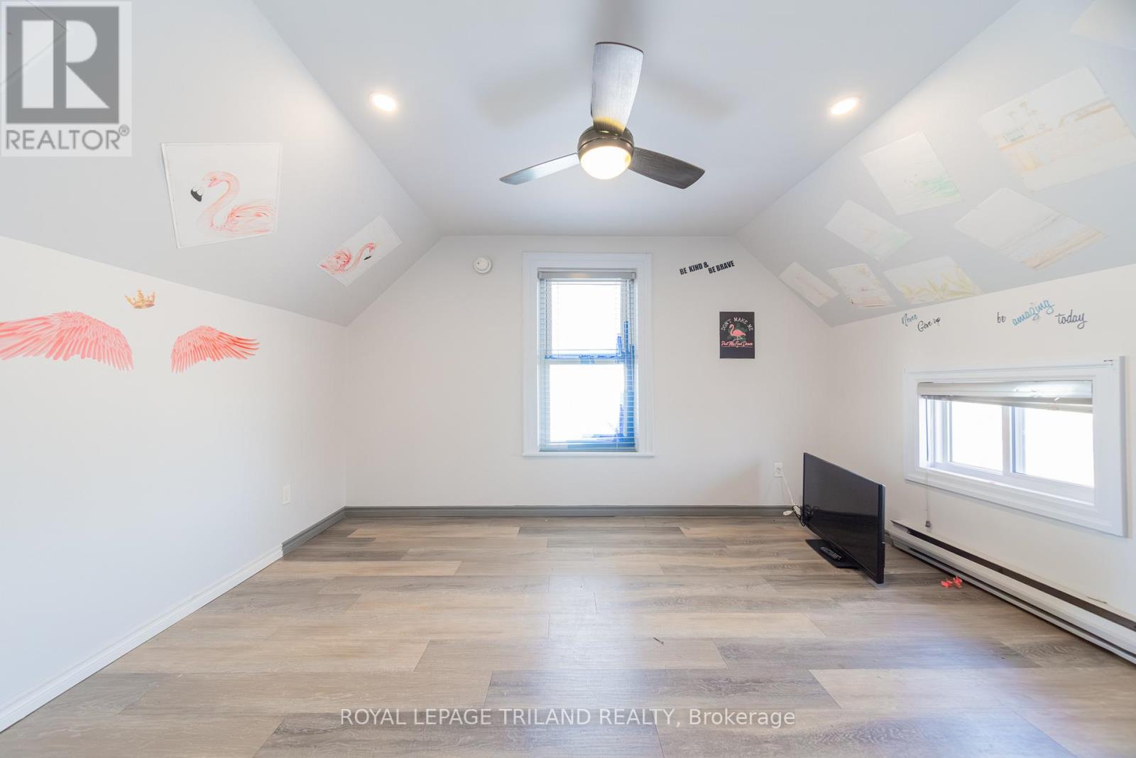 26 Ontario Street S, Lambton Shores, Ontario  N0M 1T0 - Photo 45 - X13003116