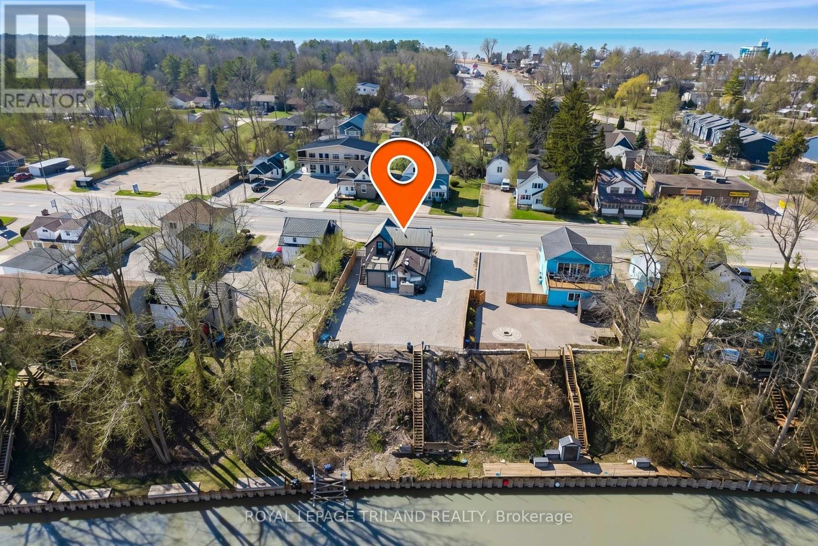 26 Ontario Street S, Lambton Shores, Ontario  N0M 1T0 - Photo 6 - X13003116