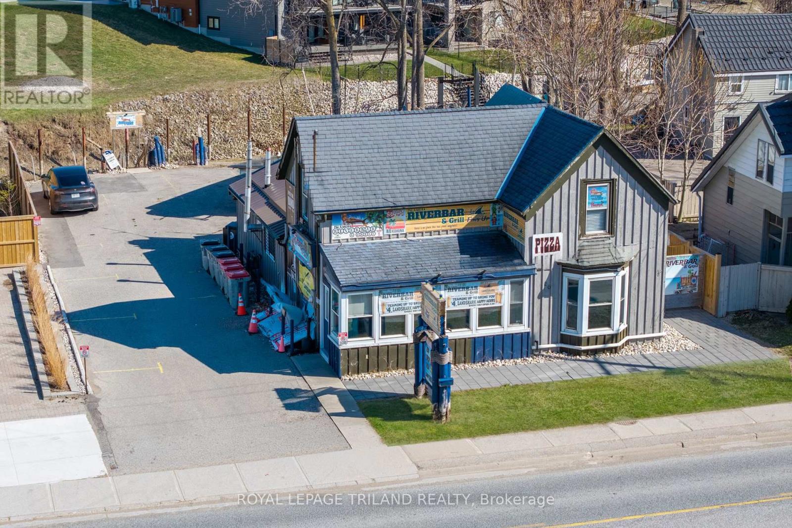 26 Ontario Street S, Lambton Shores, Ontario  N0M 1T0 - Photo 9 - X13003116