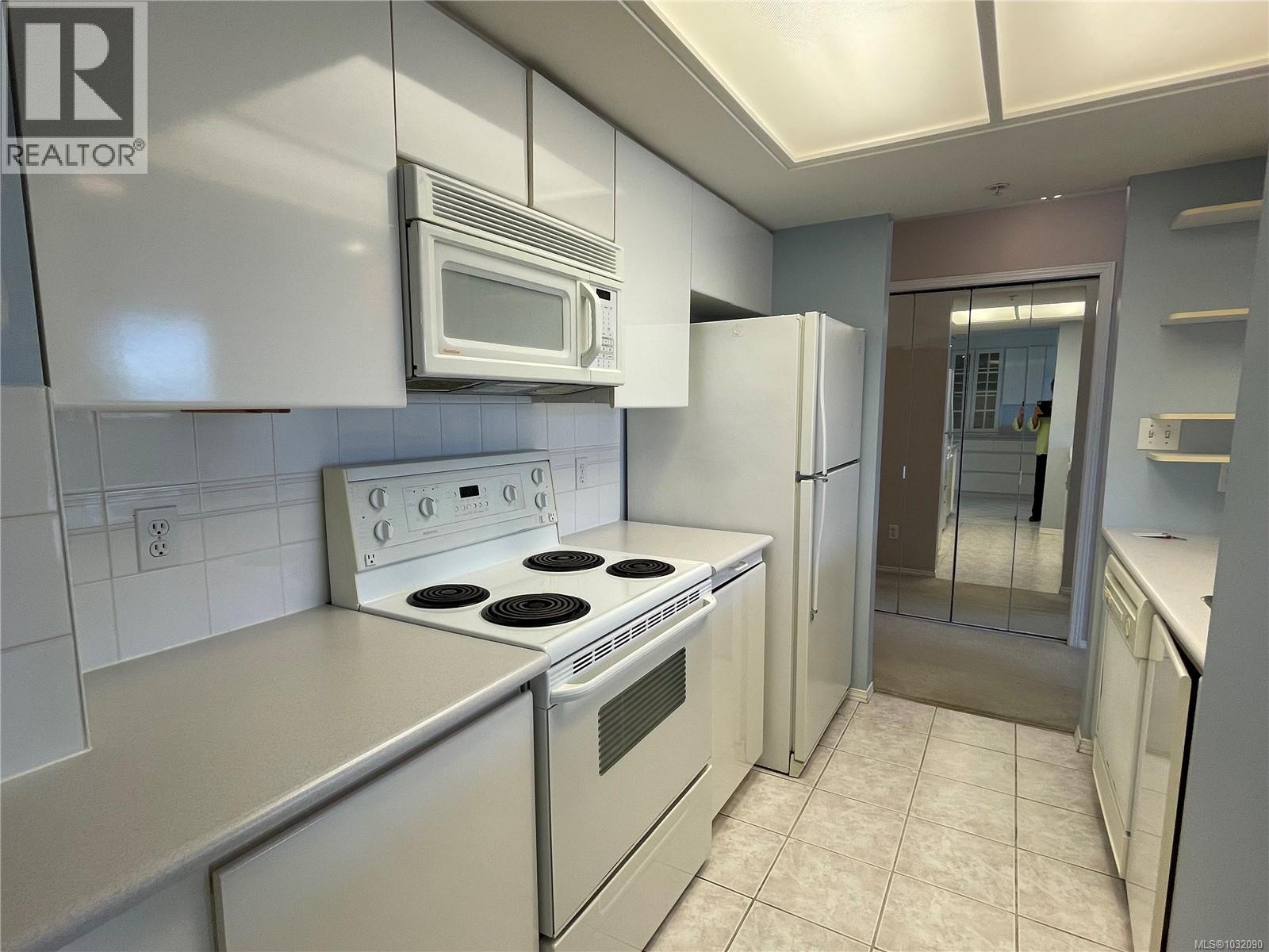 1603 154 Promenade Dr, Nanaimo, British Columbia  V9R 6Y3 - Photo 19 - 1032090