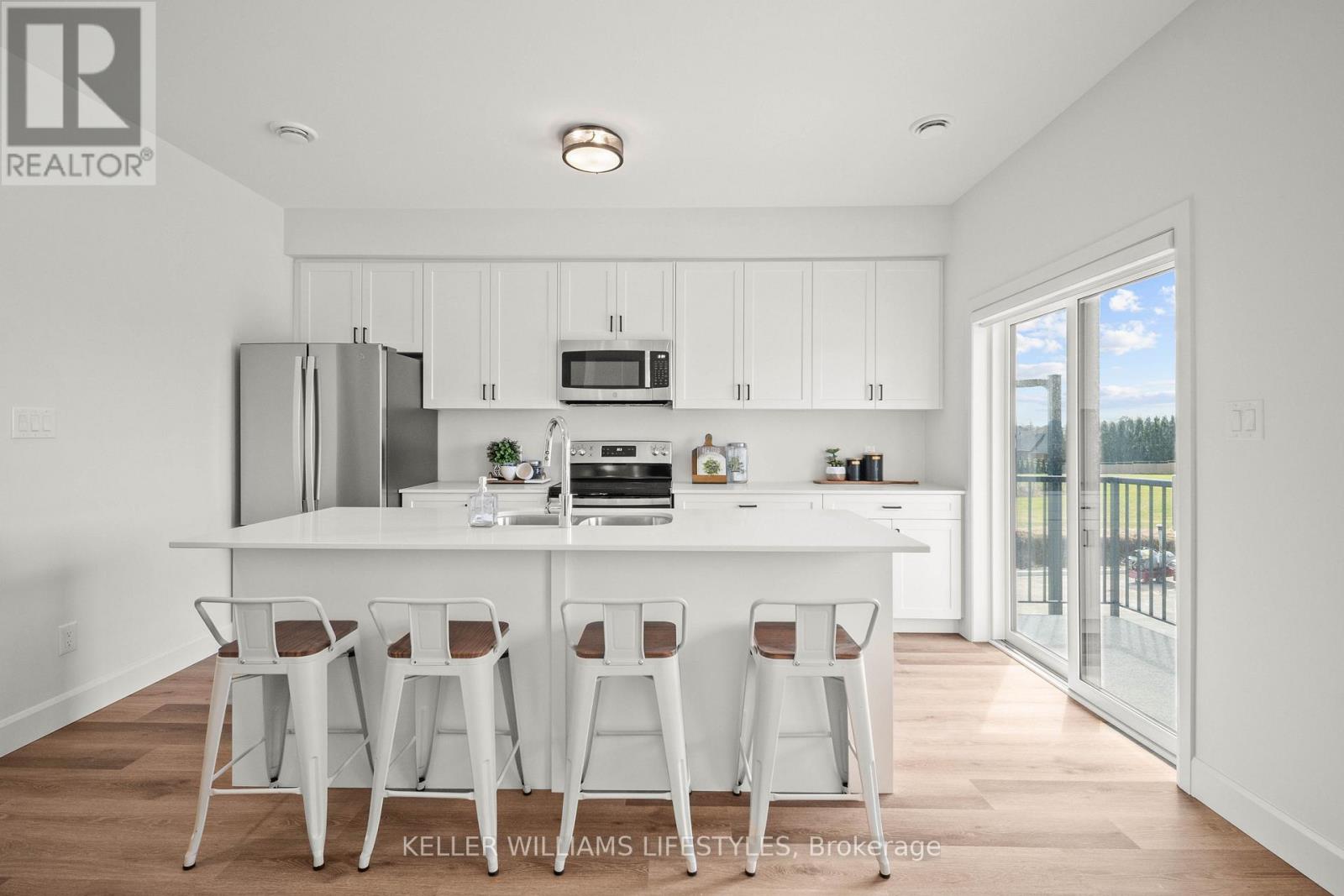 28 - 470 Darcy Drive, Strathroy-Caradoc, Ontario  N7G 4H4 - Photo 6 - X13003224