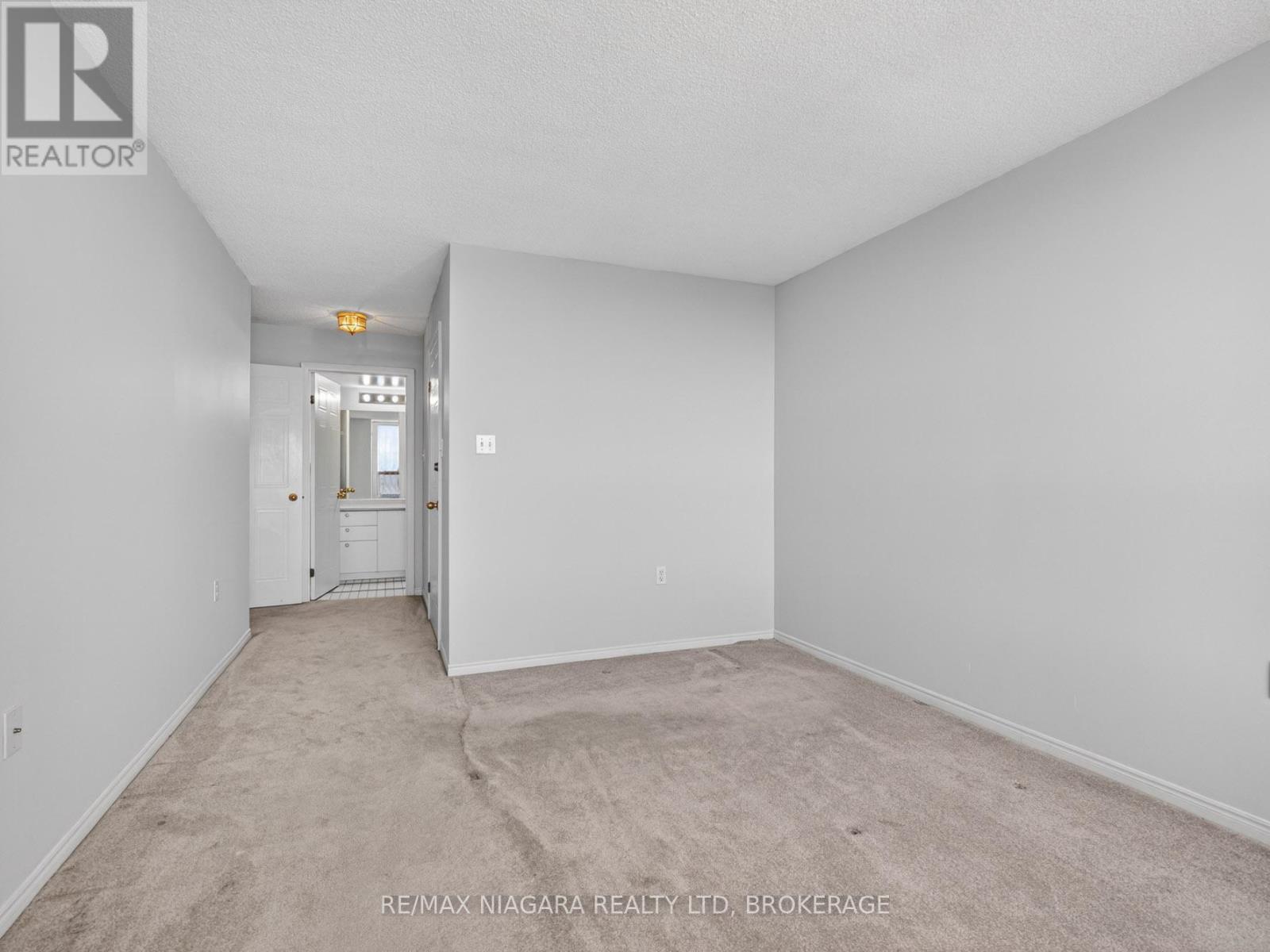 701 - 5100 Dorchester Road, Niagara Falls, Ontario  L2E 7H4 - Photo 11 - X12992582